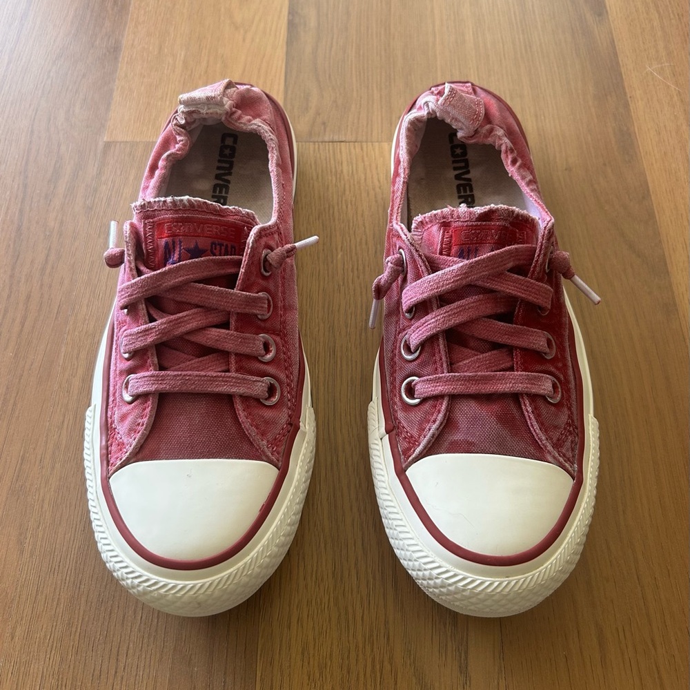 Converse CTAS Shoreline women’s distressed red dark pink berry 547319C size 6